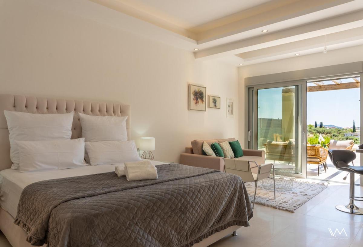 Elini Apartment